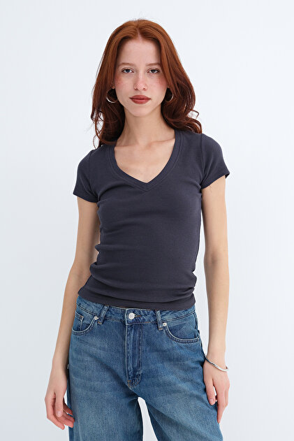 Addax V Yaka Basic T-shirt P1890 - Fiyatı, Yorumları