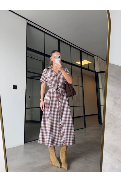 Braunes, kariertes Hemdkleid aus 100 % Baumwolle mit Spitzendetail – 8266