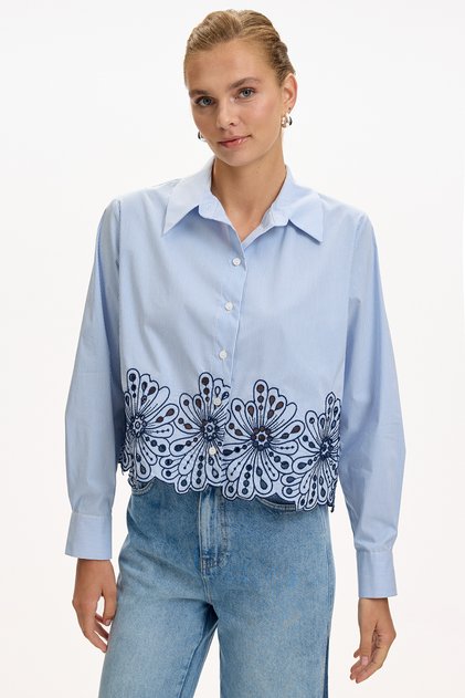 Embroidered Regular Crop Shirt with Shirt Collar and Cuffs