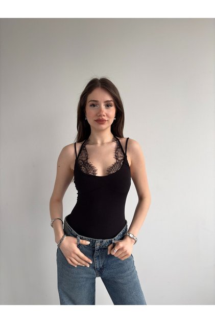 Muadil Dantel Kombineli Bodysuit