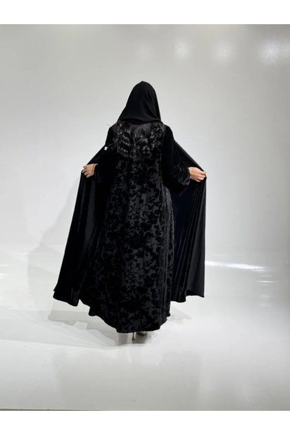 Black Velvet Abaya with Chiffon Velvet at the Back