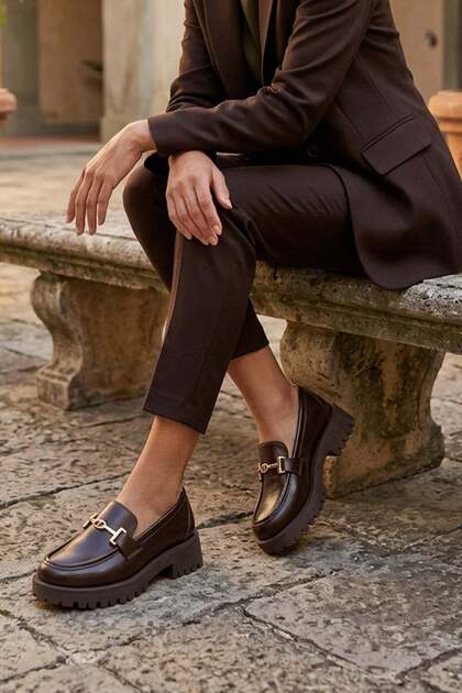 Stilbagshoes AGATHA İTHAL TOKA DETAYLI LEOFER KADIN AYAKKABI KAHVE