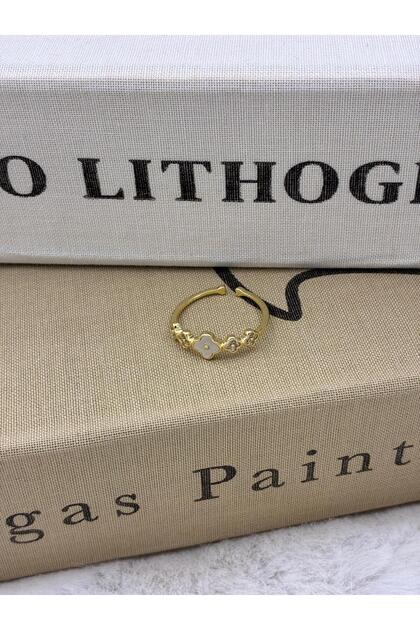 Gold Color Five Flower Model White Detailed Adjustable Minimal Brass Ring