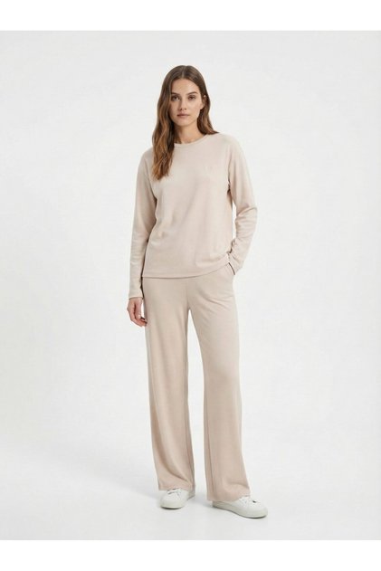 Cream Sweatshirt