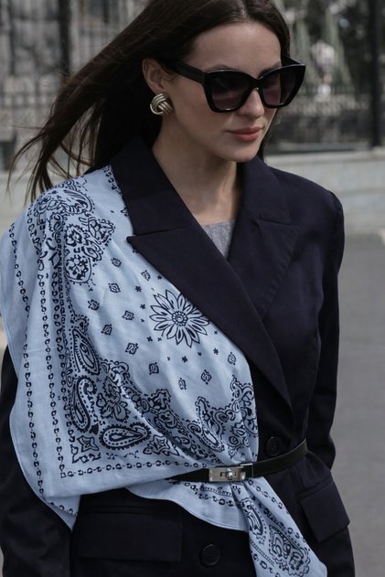 Light Blue Textile-Free Kujten Model 70*70 Four Seasons Thin Scarf