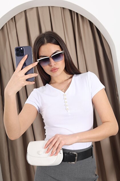 V-Neck Front Buttoned T-Shirt