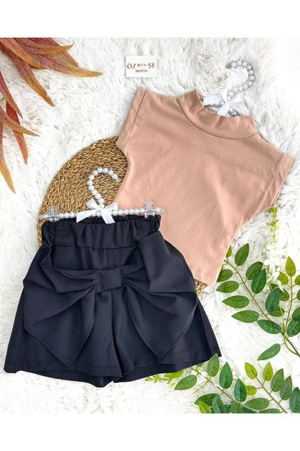 Mink Half Fisherman T-Shirt Black Bow Shorts Skirt