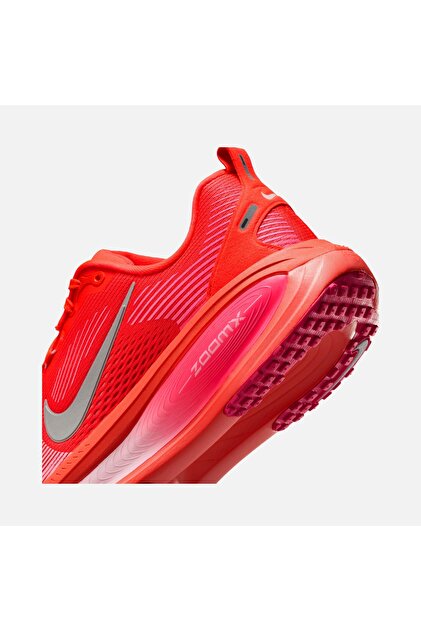Nike Vomero 18 Kadın Koşu Ayakkabısı Kırmızı Pembe | HM6804-603