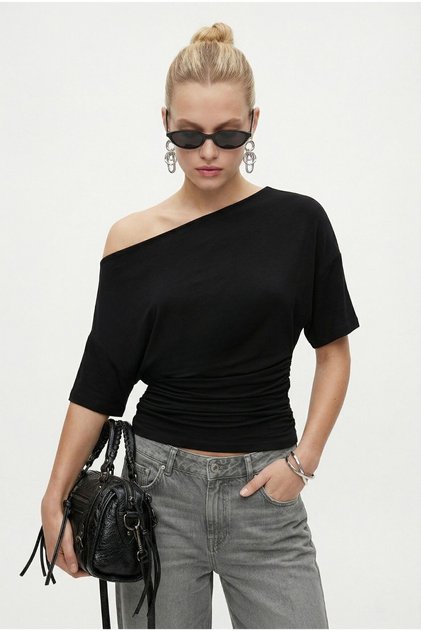 Women's Lona Waist-Slit Side Gathered Black Knitted Blouse