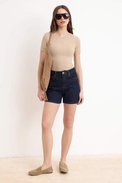 Koyu Mavi Yüksek Bel City Boy Denim Şort TWOSS26SR00219