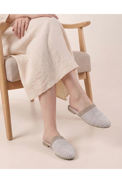 White knit design women's flat slippers