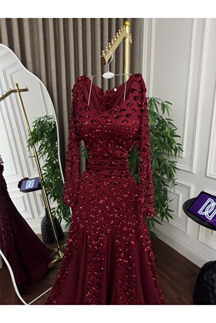 slim fit dress slacks Burgundy Sequin Long Sleeve Satin Bridesmaid Dresses With Slit – Lisposa