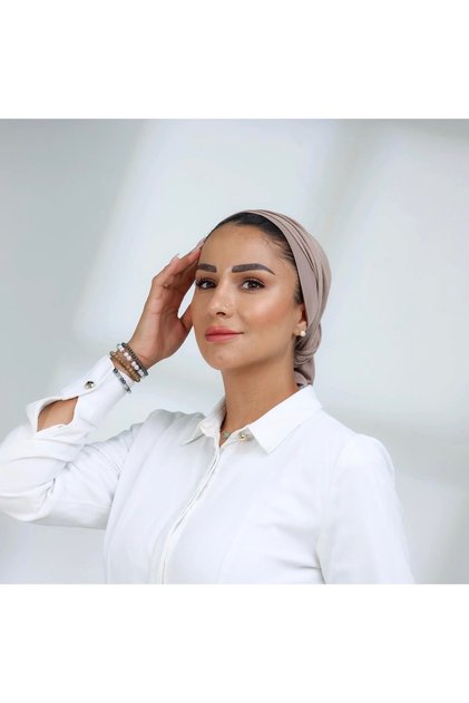 توربان خفيف مع ذيل طويل
