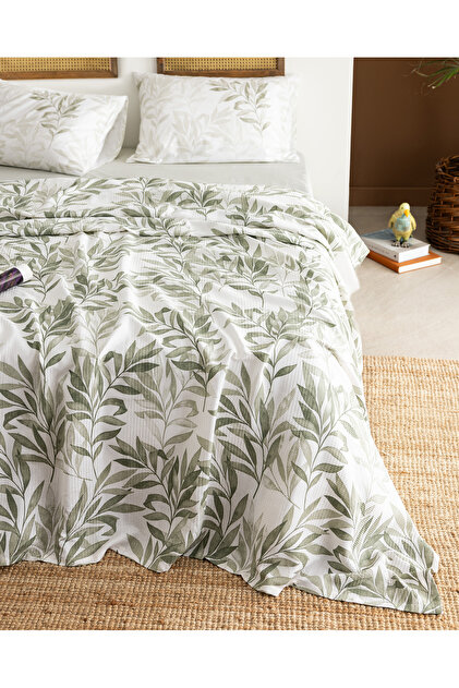 Madame Coco Leaf Çift Kişilik Ecocell Baskılı Pike Takımı - Haki