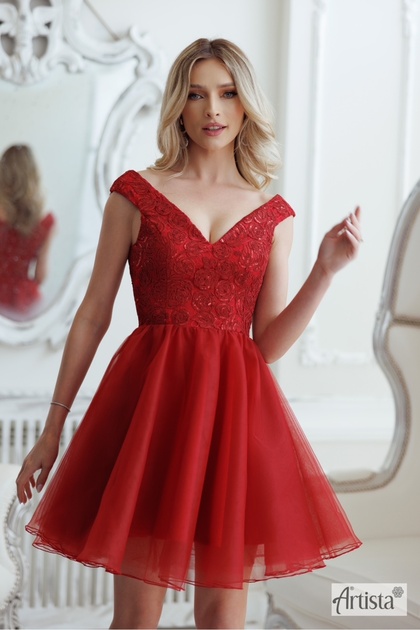 Rochie scurtă din tull