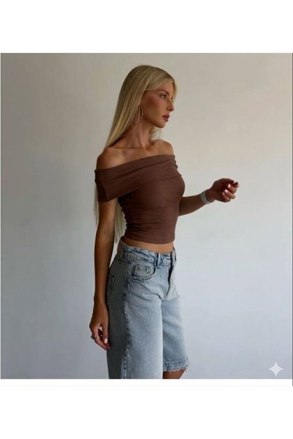 Women's Brown Madonna Collar Diver Stretchy Blouse