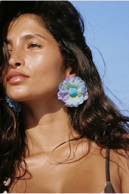 Women's Pastel Flower Form Earrings