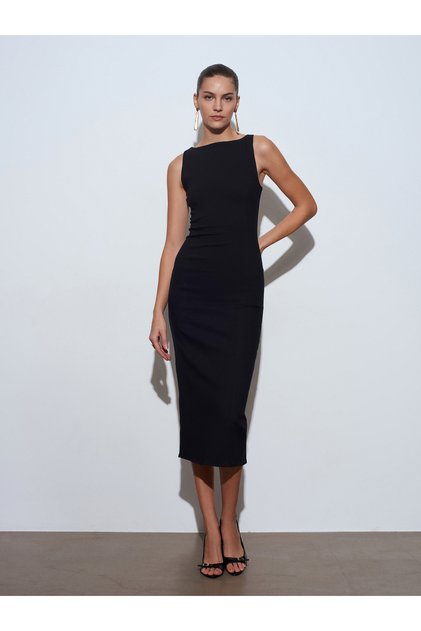 91099 Vücuda Oturan Midi Elbise-Siyah