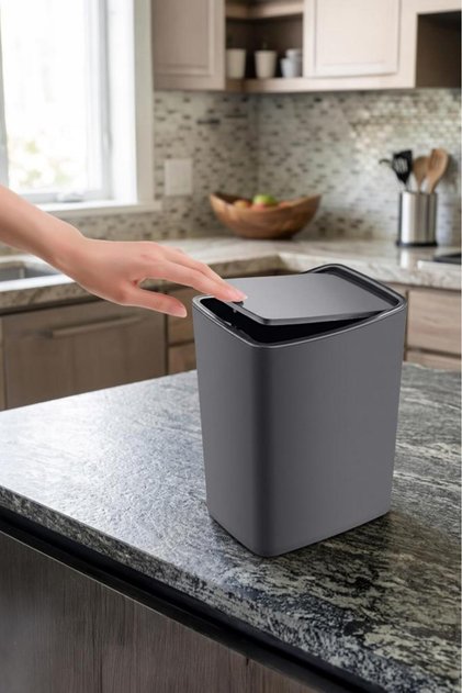 Touch Çöp Kovası 8,5 LT