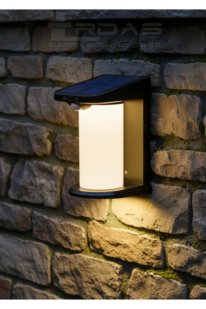SOLAR LED DUVAR APLİĞİ