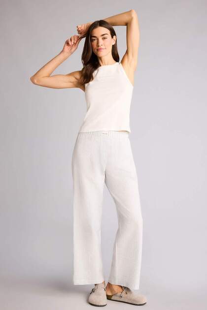 100% Cotton Seersucker Textured Crew Neck Sleeveless Top Elastic Waist Bottom Pajama Set G4412Ax26Sm