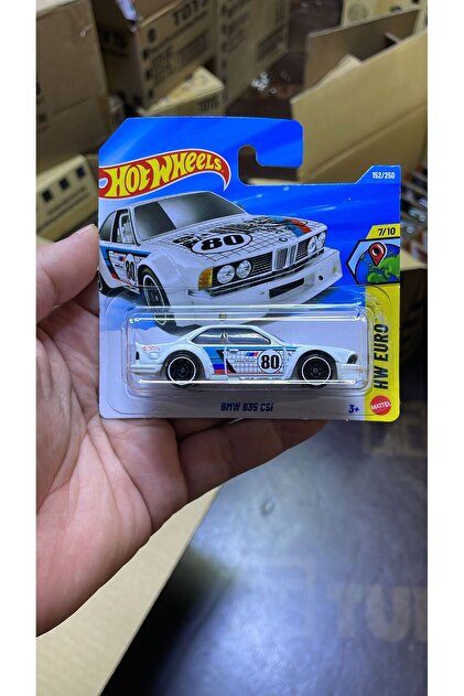 HOT WHEELS BMW 635 Csi Beyaz Metal Oyuncak Araba Koleksiyon Modeli