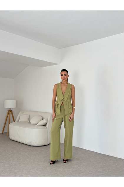 Women's Vest and Trouser Set with Epaulettes