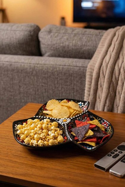 Sultan Garden 3-Compartment Snack Bowl Handmade Ceramic Snack Presentation Bowl Chips, Nuts Plate