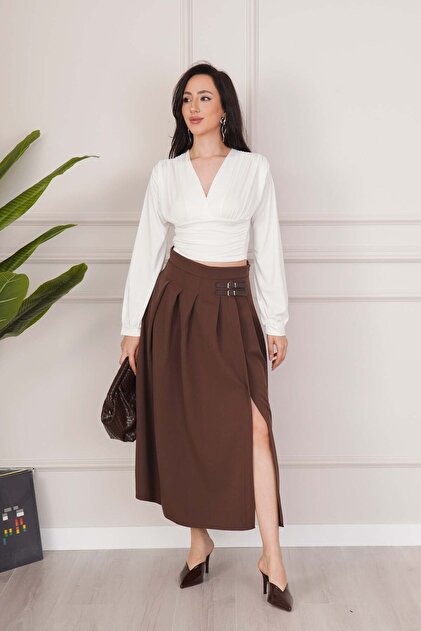 Pleated Belt Detailed Brown Skirt