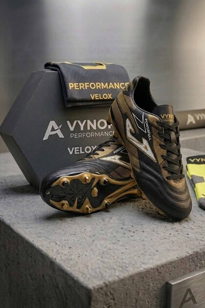 Vynor Men's Crampon Halı Saha Powerful Football Shoes Black-Gold