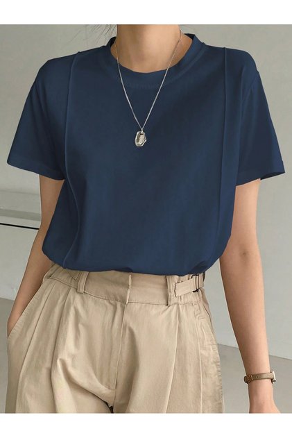 Women's Short Sleeve Stripe Detailed Basic T-Shirt Single Jersey Fabric Summer Comfortable T-Shirt