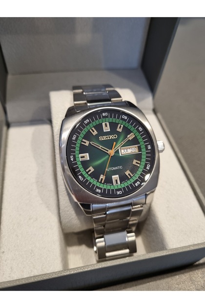 Seiko OTOMATİK VİNTAGE Yeşil kadran Takvimli, 3 ATM Su Geçirmez