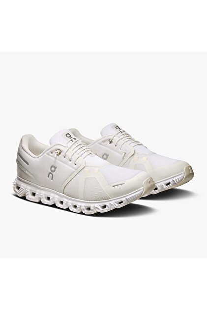 On - Cloud 6 m White / White