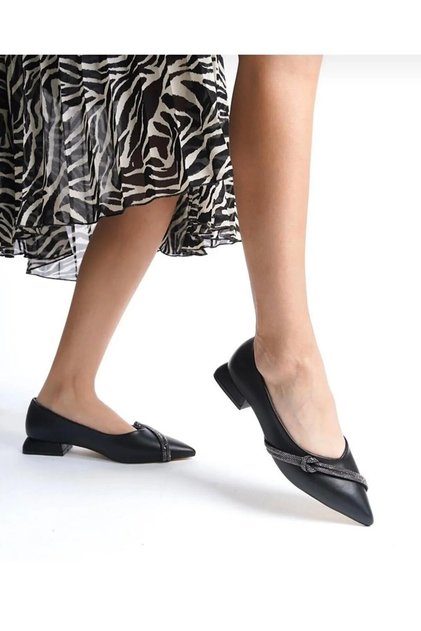 Hco Stylish Stoned Women's Ballerinas