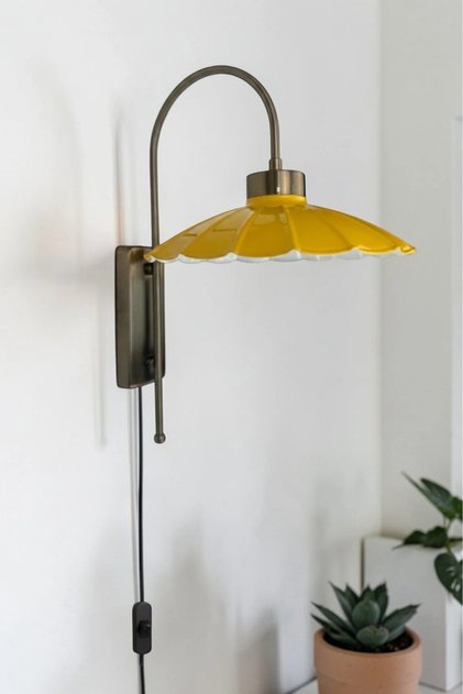 Plug-In Risso Yellow Single Sconce Living Room Kitchen Hallway Cafe Boutique Lamp Lighting