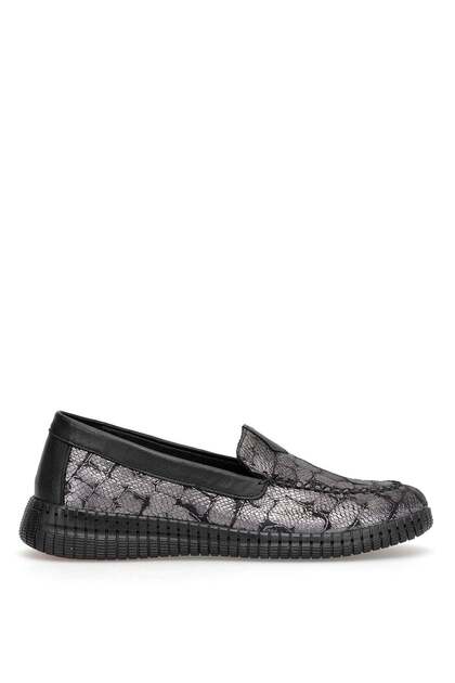2216117Y Women's Genuine Leather Casual Shoes Platinum