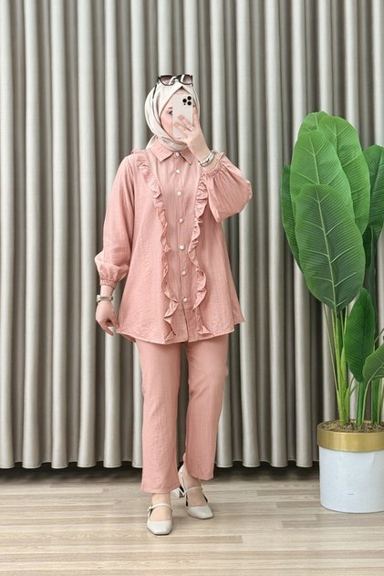 Defne Takim Strawberry Fabric Women's Pink Ruffle Detailed Buttoned Hijab Two-Piece Set