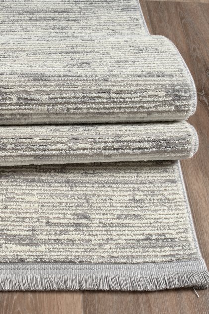 Orta Kalınlık Ekstra Yumuşak Tuşeli İpeksi Yüzde Yüz Akrilik Yolluk Özel Ölçü Kesme Akrilik Halı