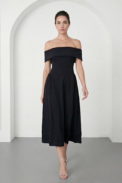 Lafaba Women's Black Boat Neck Midi Event Dress- Trendyol