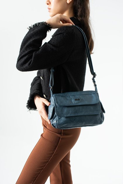 Washed Leather Crossbody Shoulder Bag Blue Model: (571-13P)