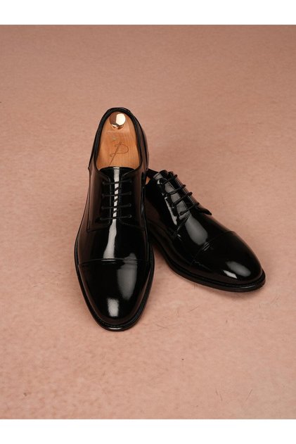 Men's Genuine Leather Laced Classic Shoes