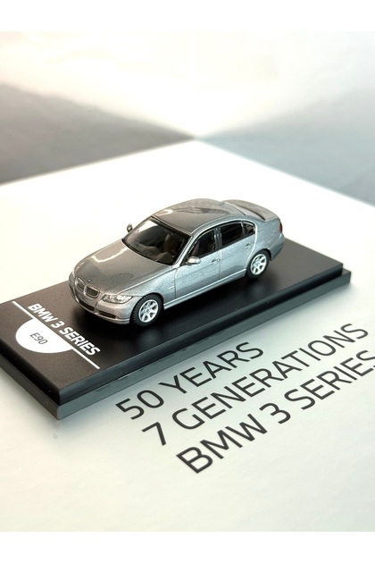 Almost Real 1/64 50. Yıl BMW 3 - E90