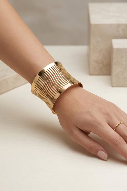 Metal Channelled Ribbed Bracelet