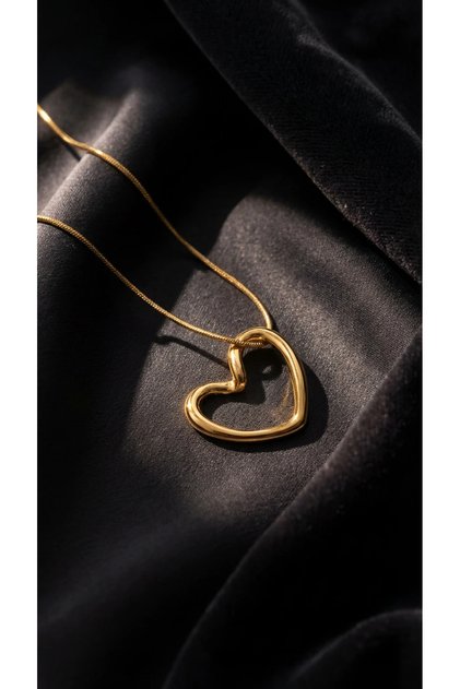 316L Steel Women's Necklace Tarnish Resistant Jewelry Gold Color Chain Heart Model