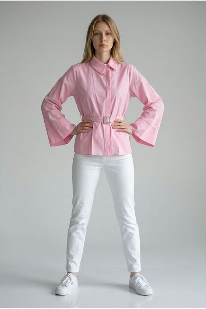 Belt-Detailed Loose Shirt