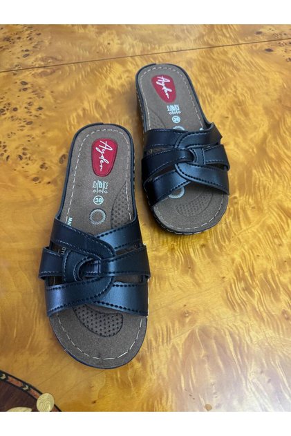 Women's Soft Sole Summer Slippers with Buckle and Knitted Detail