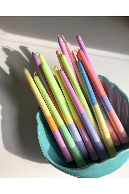 16 ADET KARIŞIK RENKLİ MUM