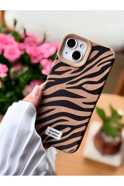 Iphone 14 Plus Ve 15 Plus Uyumlu Kaplama Zebra Tasarımlı Baskılı Model Silikon Kılıf