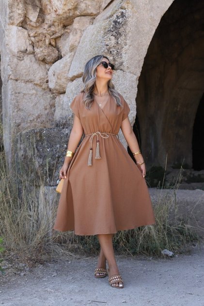 Brown Straw Drawstring Midi Dress