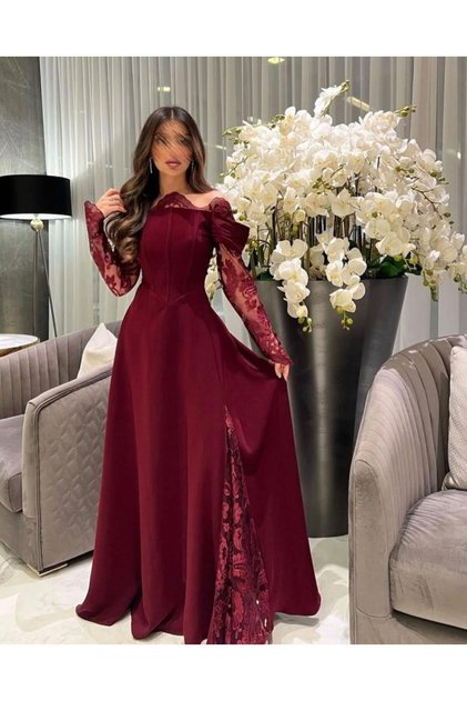 فستان سهره ناعم وانيق الخامه باربي دانتيل جميل وراقي جدا